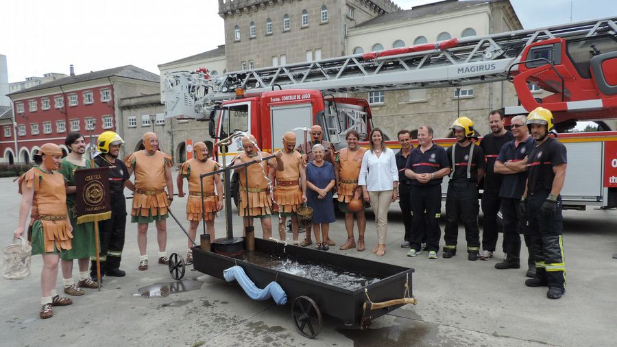 El Arde Lucus homenajea a los #bomberos romanos