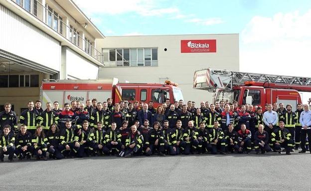 66 nuevos #bomberos conductores se incorporan al servicio en Bizkaia