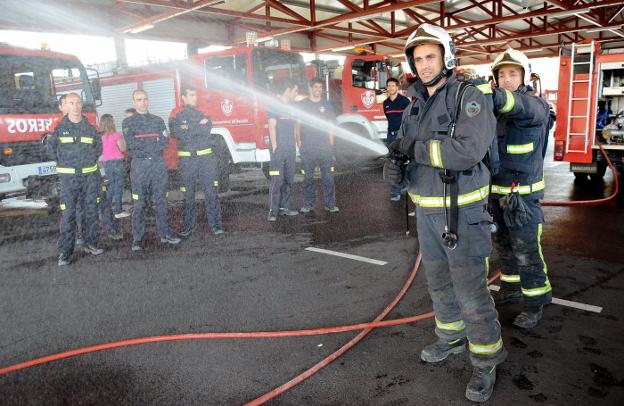 172 personas aspiran a ocupar las 10 plazas nuevas de #bombero de Badajoz
