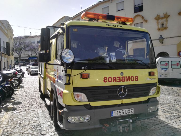 Los #bomberos de Jerez recomiendan instalar detectores de humo en las viviendas