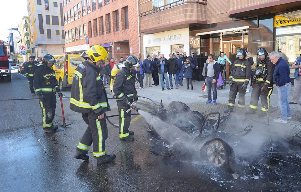 El parque de #bomberos de Burgos contará con un nuevo camión de intervención urbana