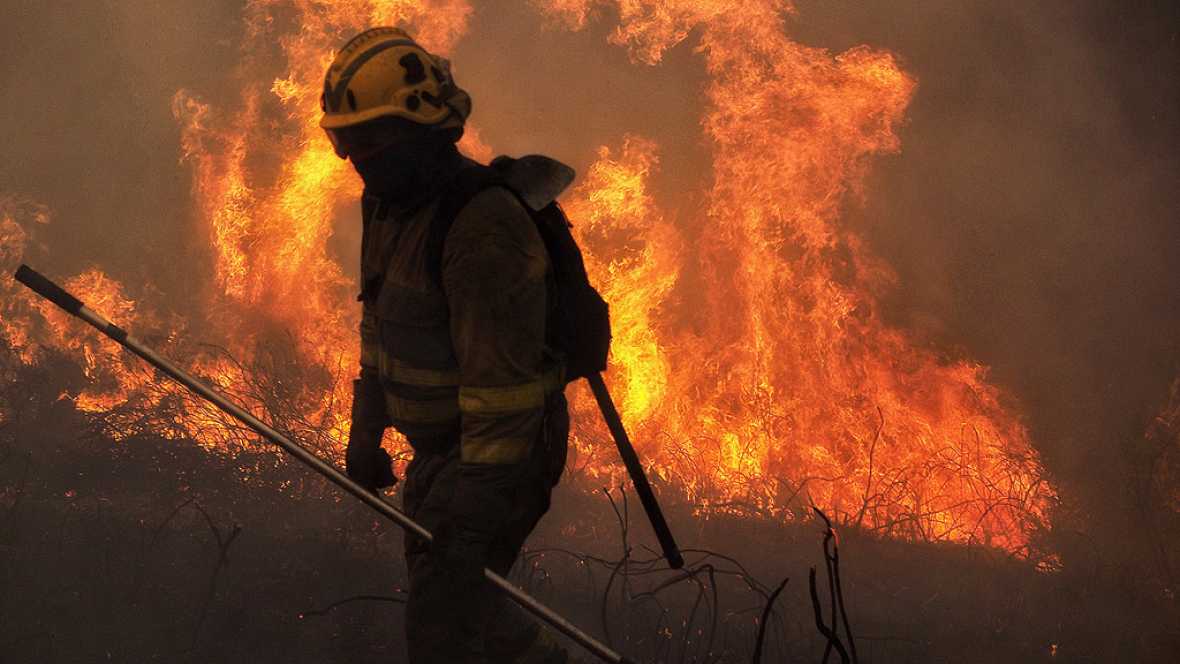 Cuatro muertos y miles de hectáreas arrasadas por el fuego en Galicia 