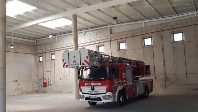 El parque de #bomberos profesionales de Güímar, más cerca tras la compra de una nave industrial